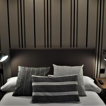 Apartamentos Las Agueeras Linares  Eksteriør billede