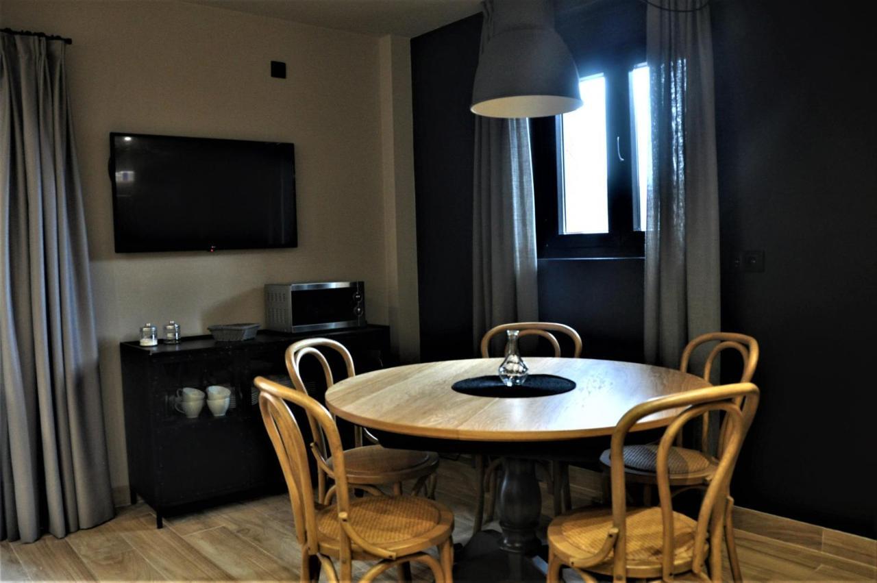 Apartamentos Las Agueeras Linares  Eksteriør billede