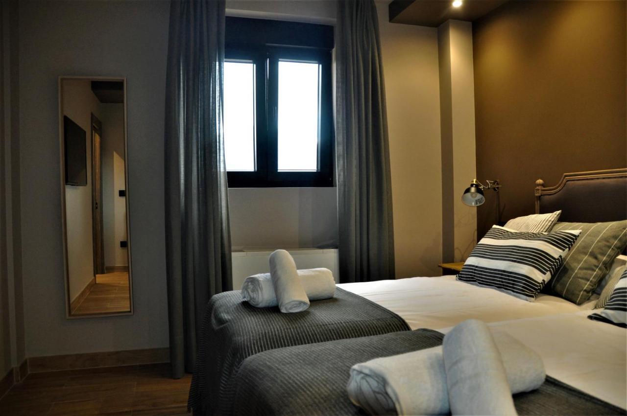 Apartamentos Las Agueeras Linares  Eksteriør billede