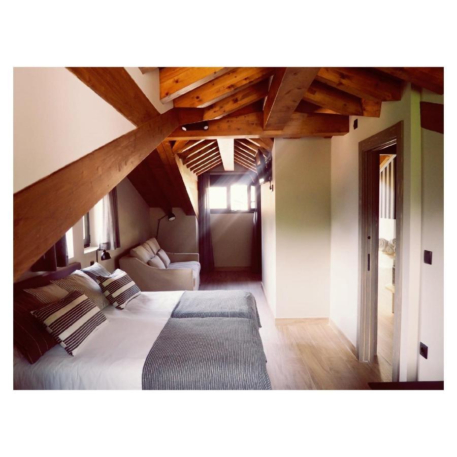 Apartamentos Las Agueeras Linares  Eksteriør billede